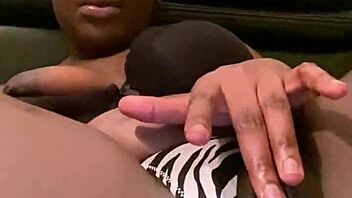 Bold Juicy Ebony Shaved Pussy Masturbation