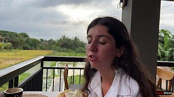 eating cum-covered pizza in public cafe yum!