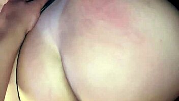 convenci minha amiga pra foder no pelo mas ela mandou tirar a camisinha uai