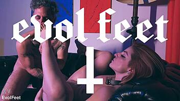 i crave your tongue devouring my sexy latina feet goddess style