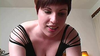 Astrid's Sybian Ride for Cash Teases Massive Orgasms