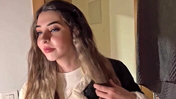 blonde cleaner in tight jeans gets fucked hard squirting everywhere