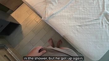 tori mur shares hotel bed things heat up