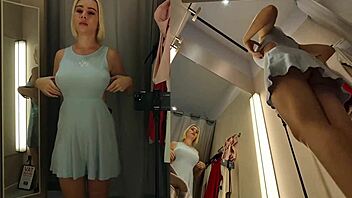 Hidden Cam Catches Blonde Big Ass No Panty Upskirt