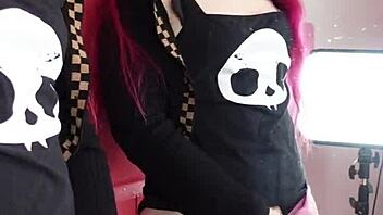 redhead tranny pinky masturbates to mirror cumshot