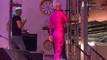 i loved that erotic alicante festival parade...