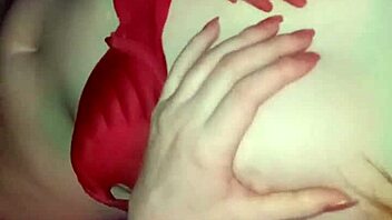 loirinha exibindo buceta rosa pro bbc lover?