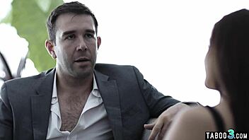 Vanna Bardot, use that trimmed pussy to sway this juror right now!