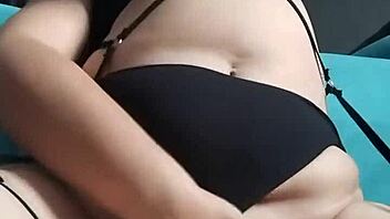 Chubby hairy babe masturbates curvy ass desperately