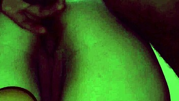 hidden cam massage turns into creampie sex with indonesian hottie?