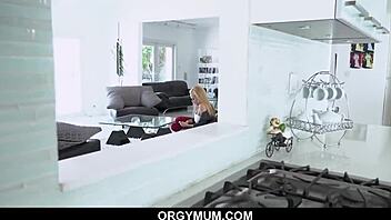 uh big tits blonde milf seduces young guy perfect body oops