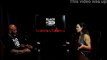 sempre exibida essa latina tatuada no casting de fidelidade 😏🔥 sensual boom em transparência