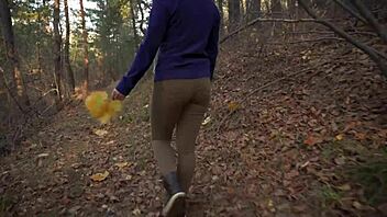 pawg milf tight jeans ass tease 😍 panty line poppin