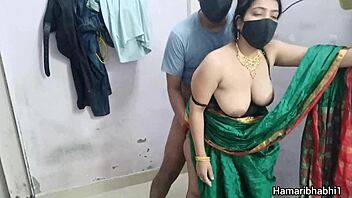 hot desi housewife aunty's tight pussy pounded hardcore by monster cock