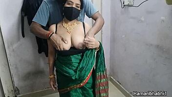 hot desi housewife aunty's tight pussy pounded hardcore by monster cock