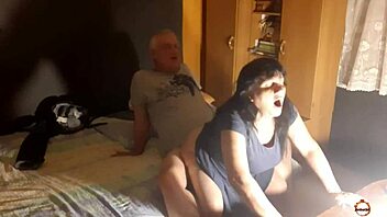 Klaudiaambergirl receives cash for her private oral service encounter