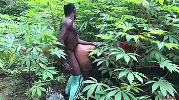 neighbor wife hides in bush for secret rough pussy pounding