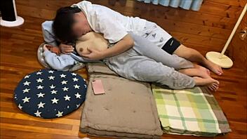 Perverted boyfriend gets rock hard during home date with her!