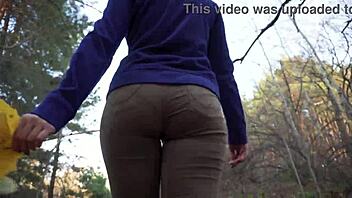 pawg milf tight jeans ass tease 😍 panty line poppin