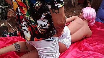 comendo esse cu inchado da sex doll gostoso 😍🍑💦