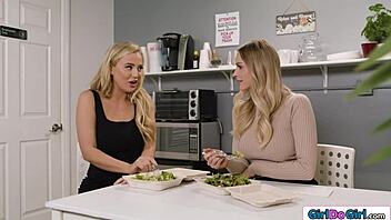 Big Tit Blonde Lesbians Eat Pussy At Office Lunch Break