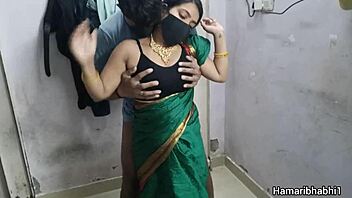 hot desi housewife aunty's tight pussy pounded hardcore by monster cock