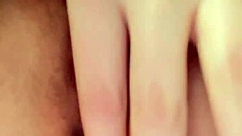 curvy homemade escort babe poses her big ass outdoors