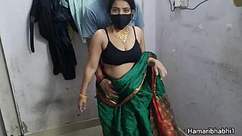 hot desi housewife aunty's tight pussy pounded hardcore by monster cock