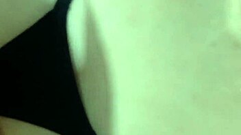 girl pegs guy hard with strapon 😈🍑💦🔥