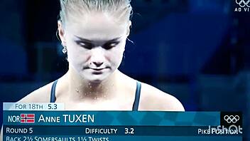 perfect asses bounce in diving competition hotties