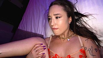 Pretty Asian Mary love fat cock anal from Leo?