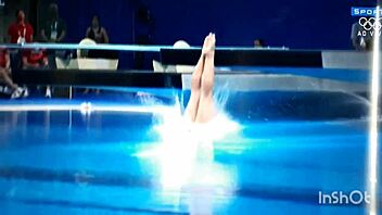 perfect asses bounce in diving competition hotties