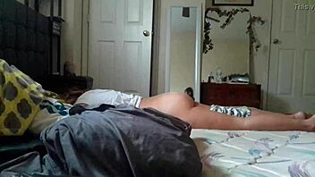 damn this fat ass pawg shakes it for homemade fun