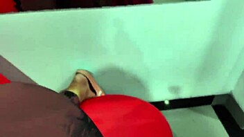 Hot Colombian Begs Hotel Fuck After Sloppy Cock Suck! 🔥🍆🏨