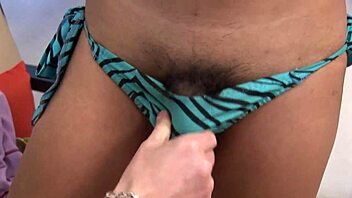 fucking hot tgirl thay 🍑💦
