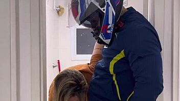 motoboy pounds piss-soaked woman in ladies bathroom till he explodes