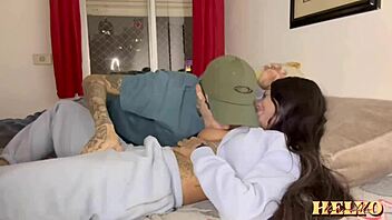 essa mina adora rola na bucetona juicy gaping