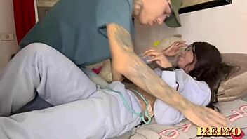 essa mina adora rola na bucetona juicy gaping