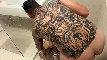 Shower Surprise Creampie With Bodybuilder Beauty