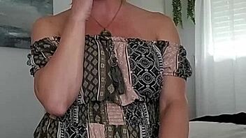 help busty brianna beach prep wet pussy for date