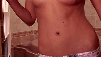 savannah gold craves anal in heels poolside pounding