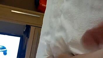 daisyjo1975 bent over for croatian split roast bj doggystyle and pussy lick