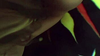 Brittney Blue skips condoms for raw milf anal gaping