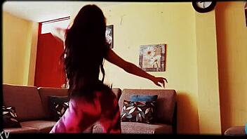 Peruvian Prostitute Pilar Gasca Shakes Ass Seductively