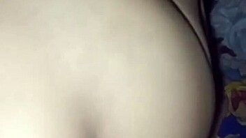 Indonesian Wife Skips Token Run for Neighbor Fuck