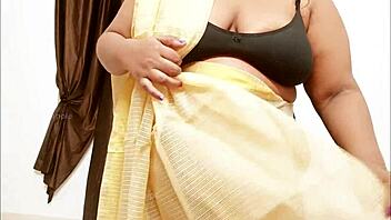 shwetha's saree teases massive indian boobs reveal