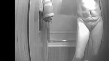 61 year old vickis smooth shaved pussy up close