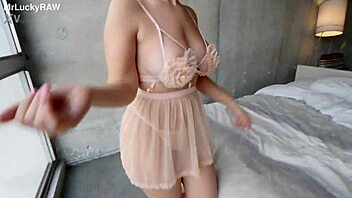 la sirena's pretty latina face drips with thick cumshot load 💦😍