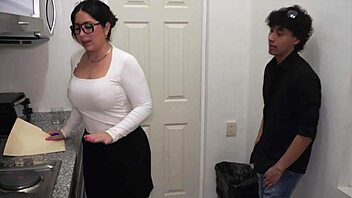 Curvy Latina Pam Fucked Rough Cowgirl Creampie Real Estate