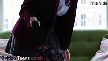 hot alt british student fingers pussy til she squirts hard cumming everywhere omg